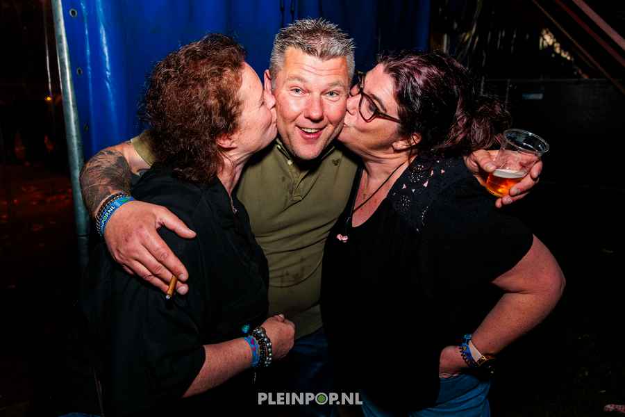 Publiek Bewerkt    (114)